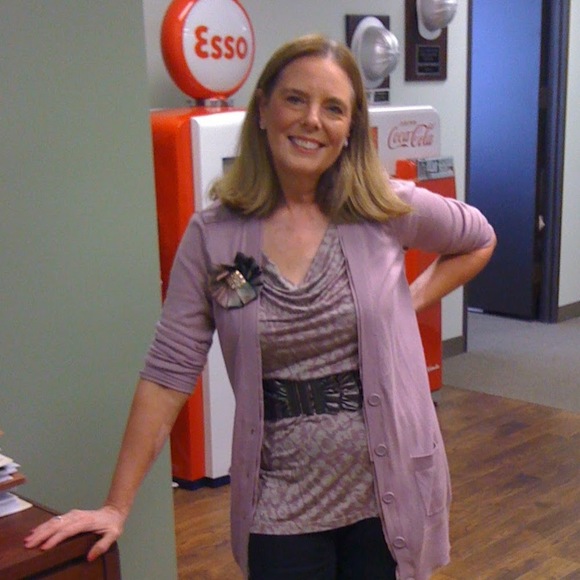 Meet your Posher, Marilyn - Picture 1 of 1